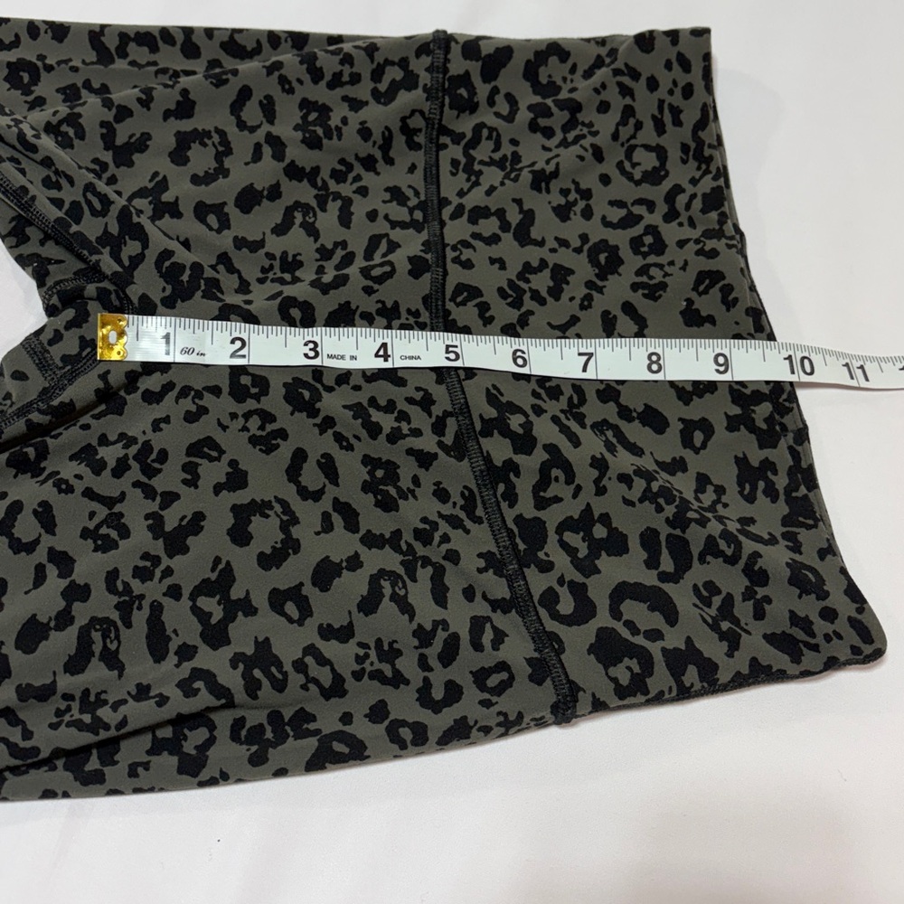 Athleta Women's Size XXS Elation Ultra High Rise Leopard Print Tight Leggings - Picture 7 of 9